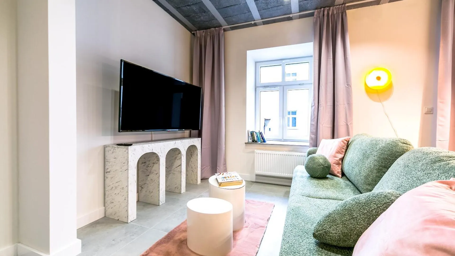 Warsaw Concierge Minska Loft Apartment